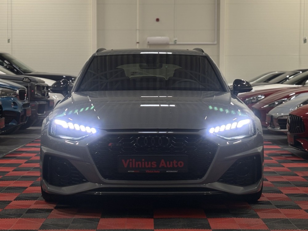 2021 Audi RS4