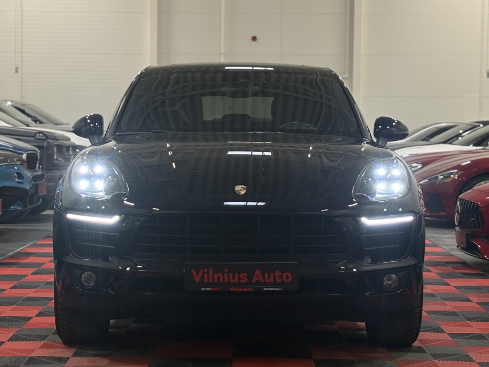 2018 Porsche Macan