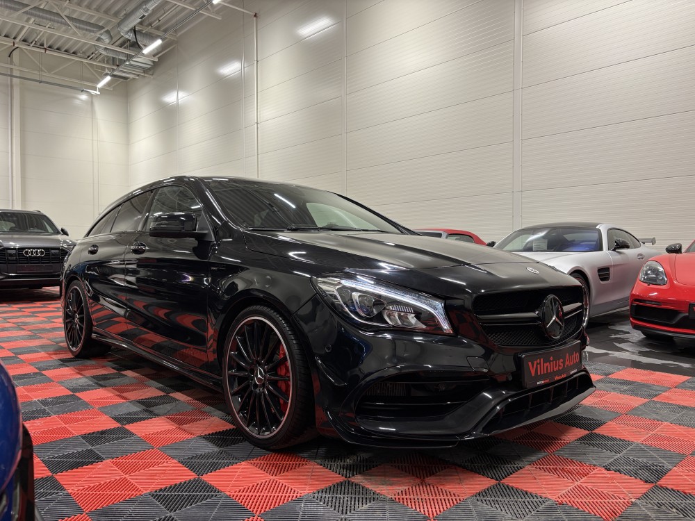 2017 Mercedes-Benz CLA45 AMG