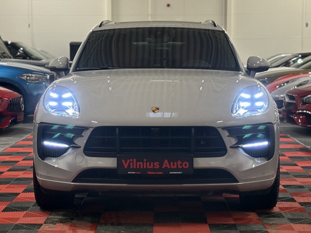 2021 Porsche Macan