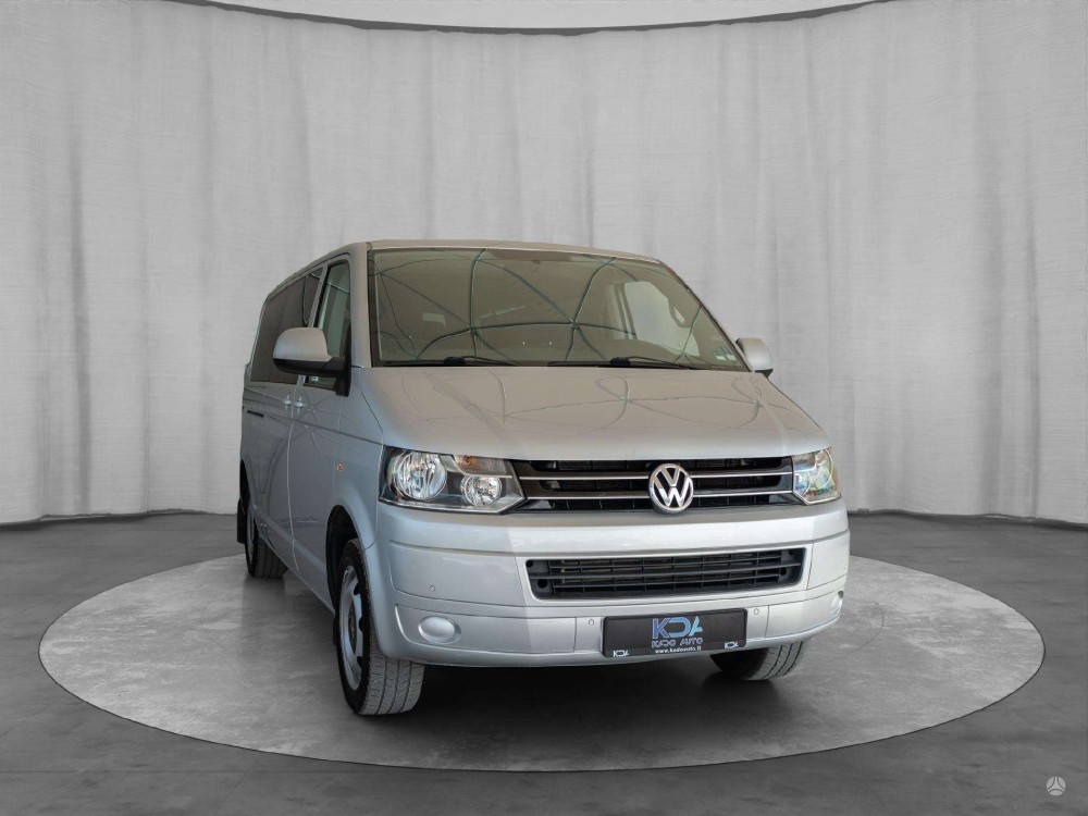 2011 Volkswagen Caravelle
