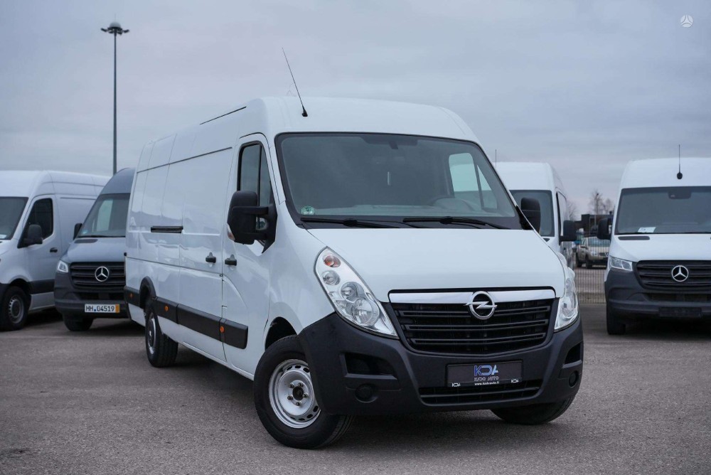 2017 Opel Movano