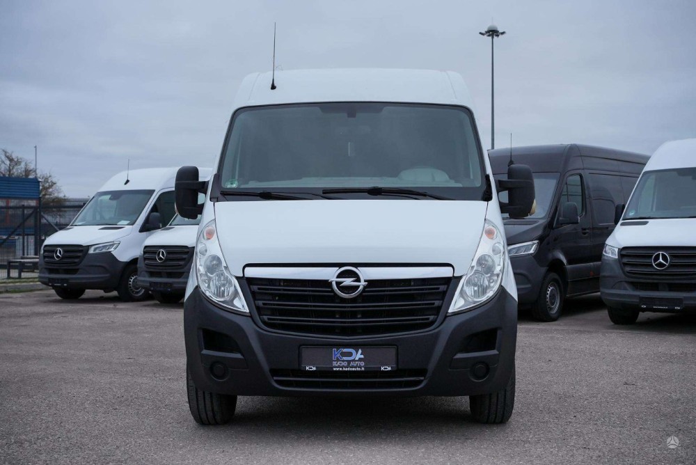 2017 Opel Movano