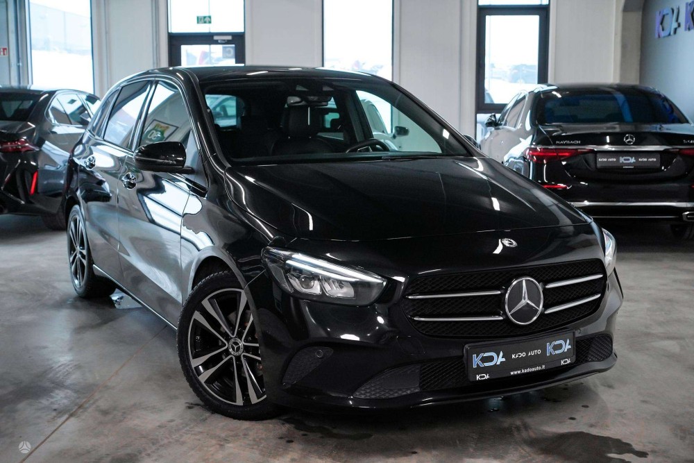 2019 Mercedes-Benz B180