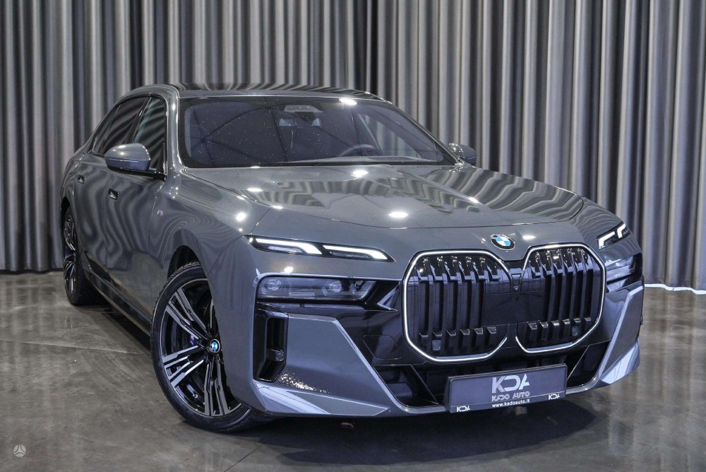 2024 BMW 740