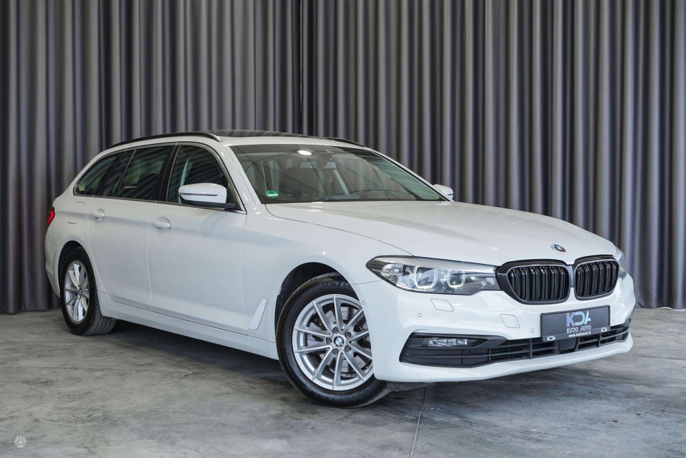 2019 BMW 520