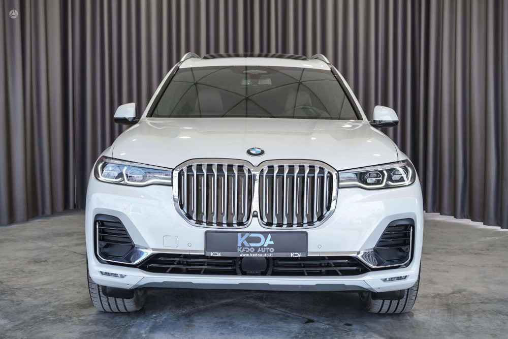2019 BMW X7