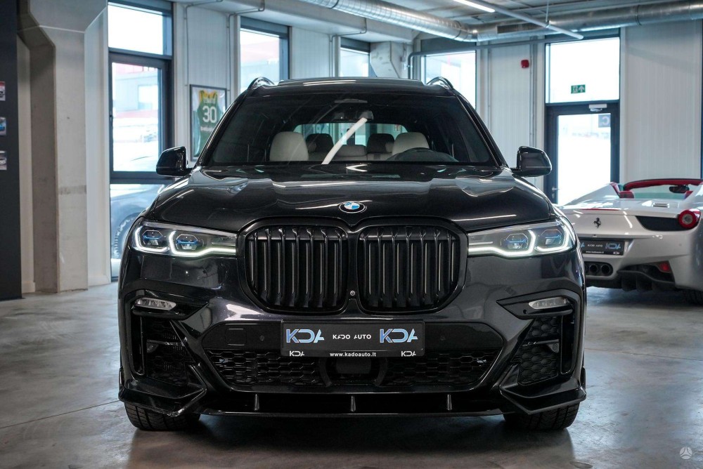 2020 BMW X7