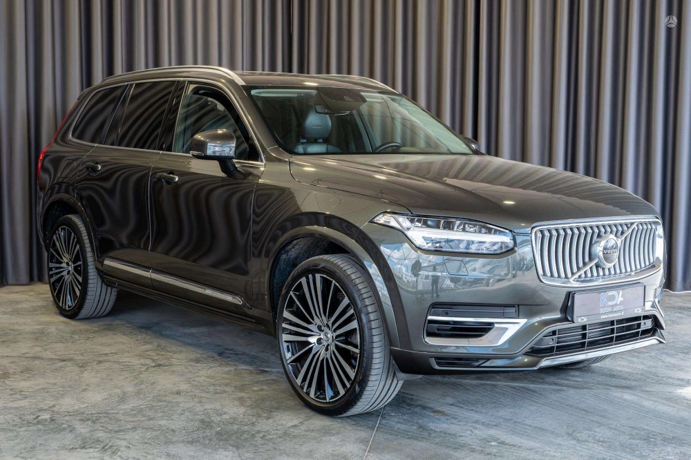 2020 Volvo XC90