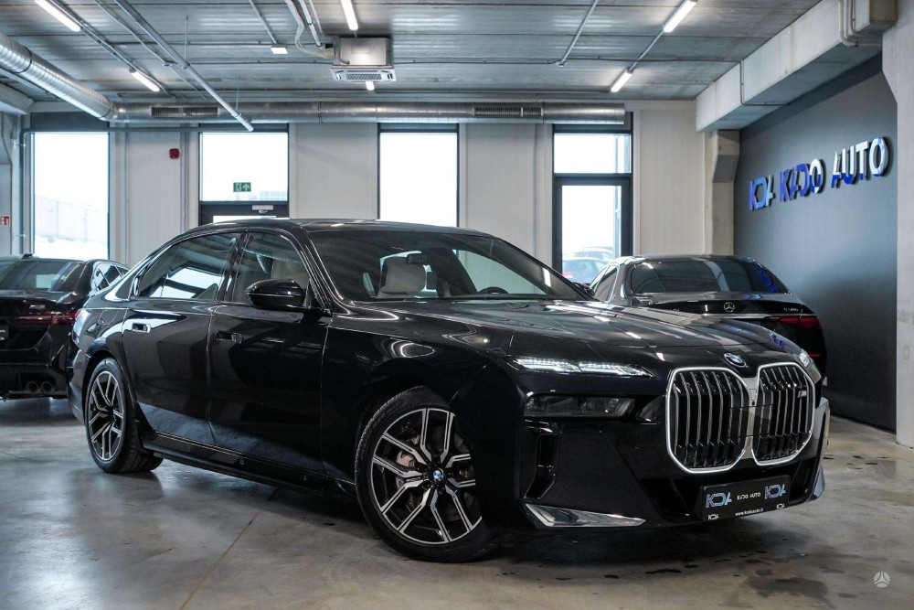 2024 BMW 750