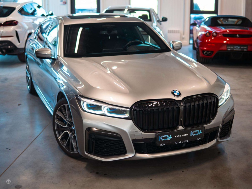 2020 BMW 730