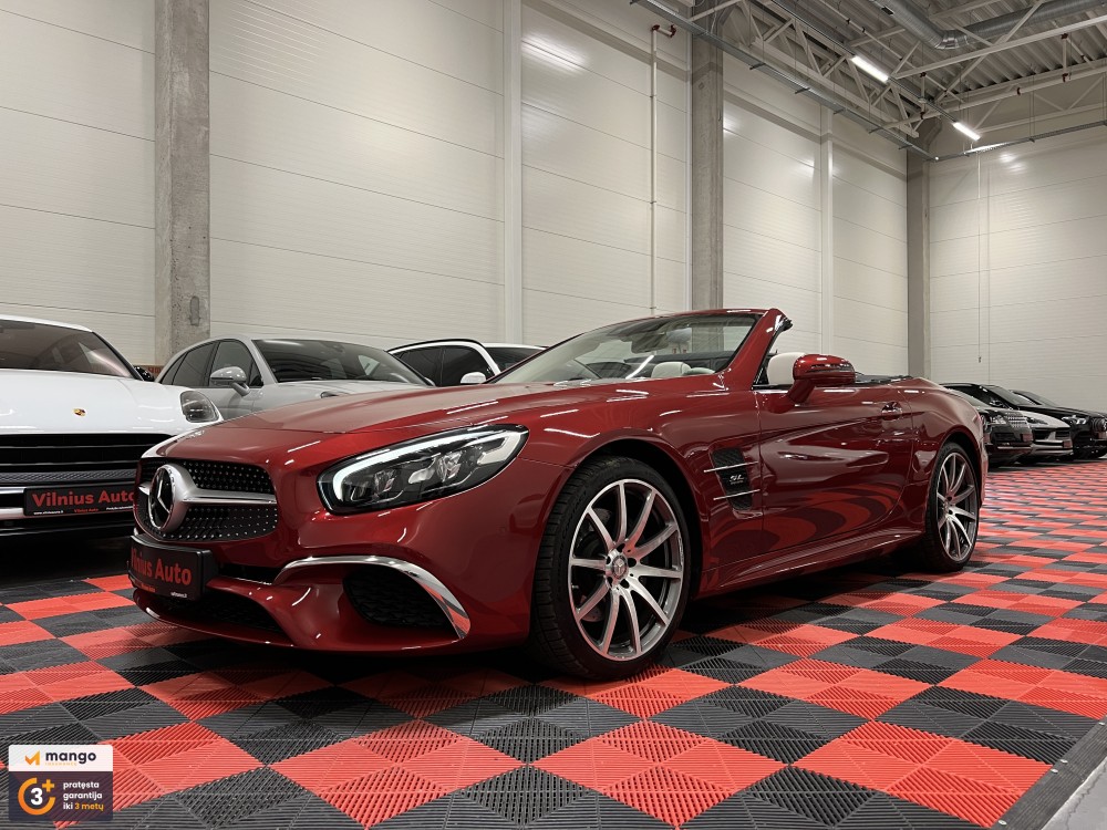 2017 Mercedes-Benz SL550