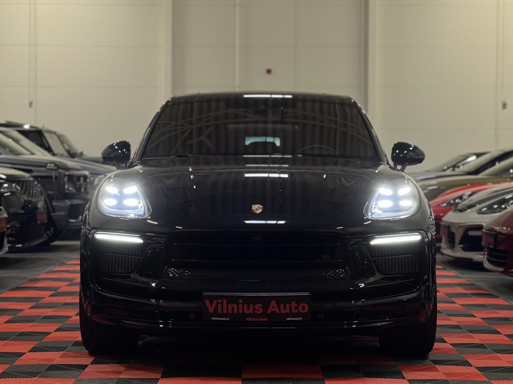 2022 Porsche Macan