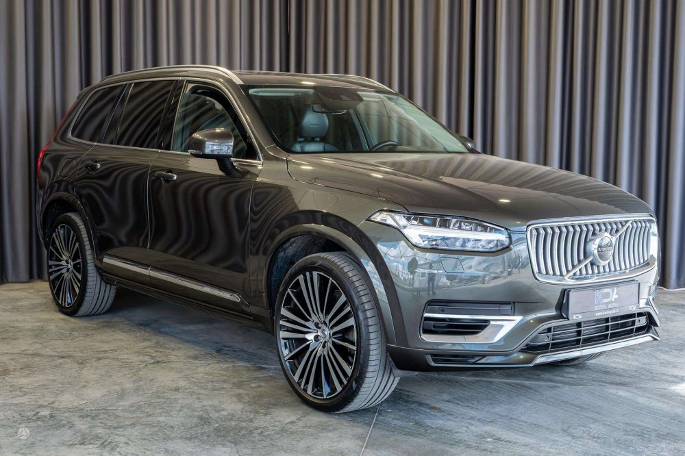 2020 Volvo XC90