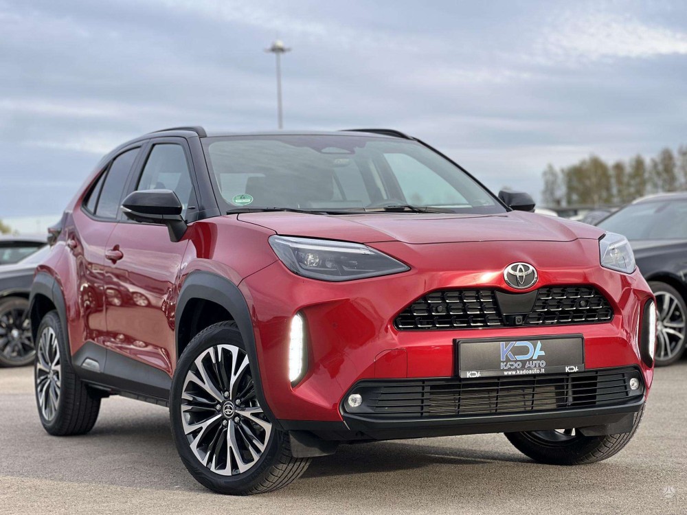 2025 Toyota Yaris Cross