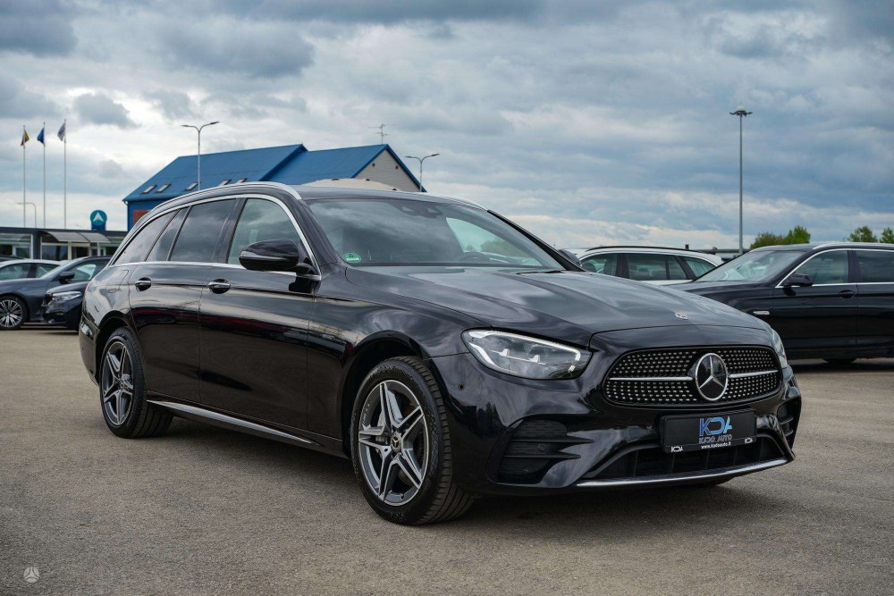 2020 Mercedes-Benz E300