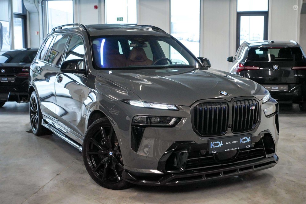2024 BMW X7