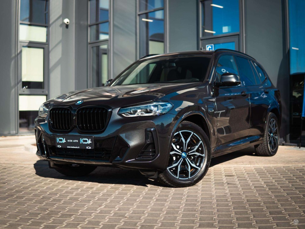 2022 BMW X3