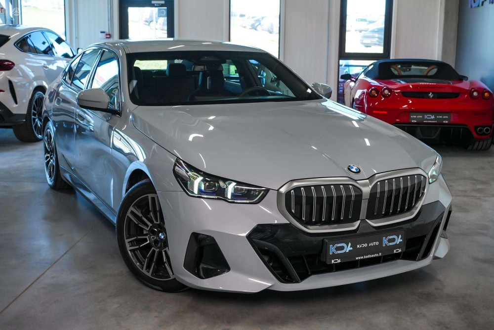 2024 BMW 520