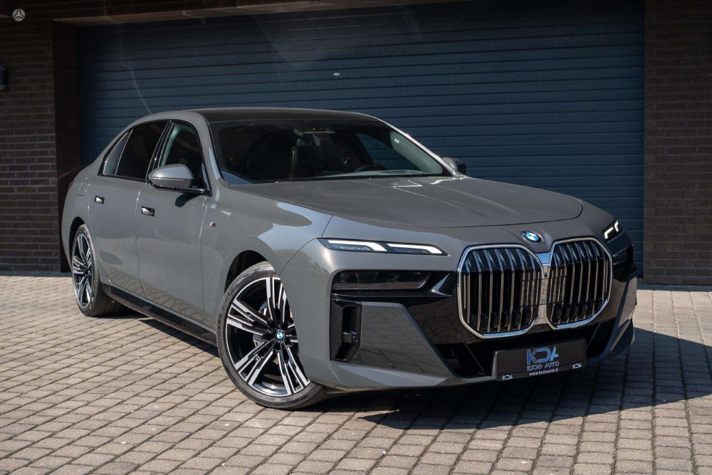 2024 BMW 740