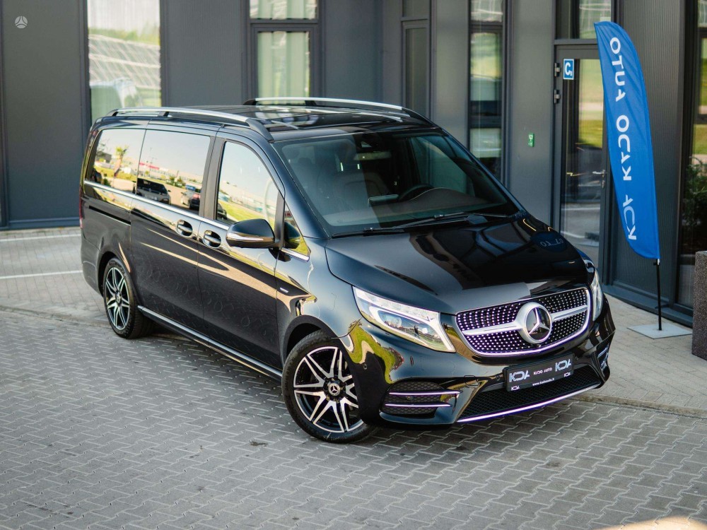 2015 Mercedes-Benz V250