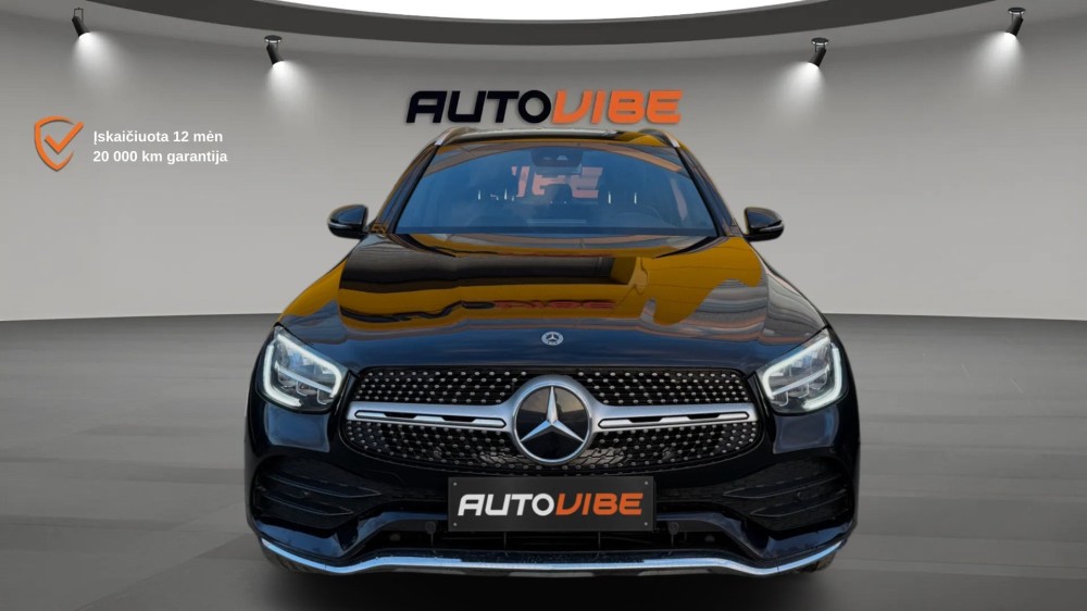 2021 Mercedes-Benz GLC300