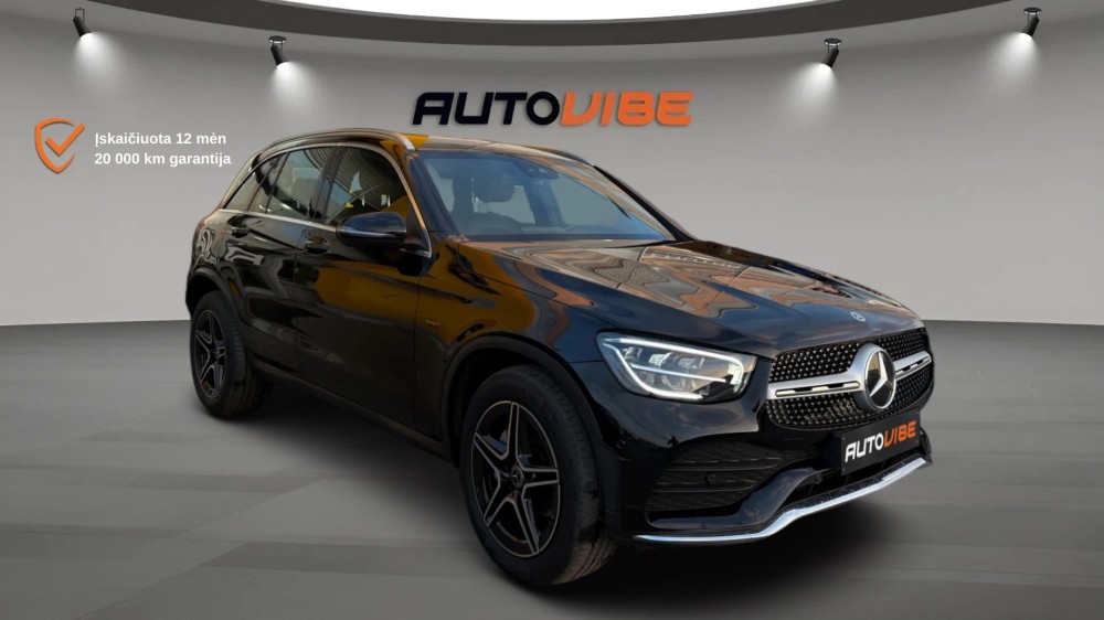 2021 Mercedes-Benz GLC300