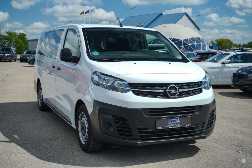 2021 Opel Zafira Life