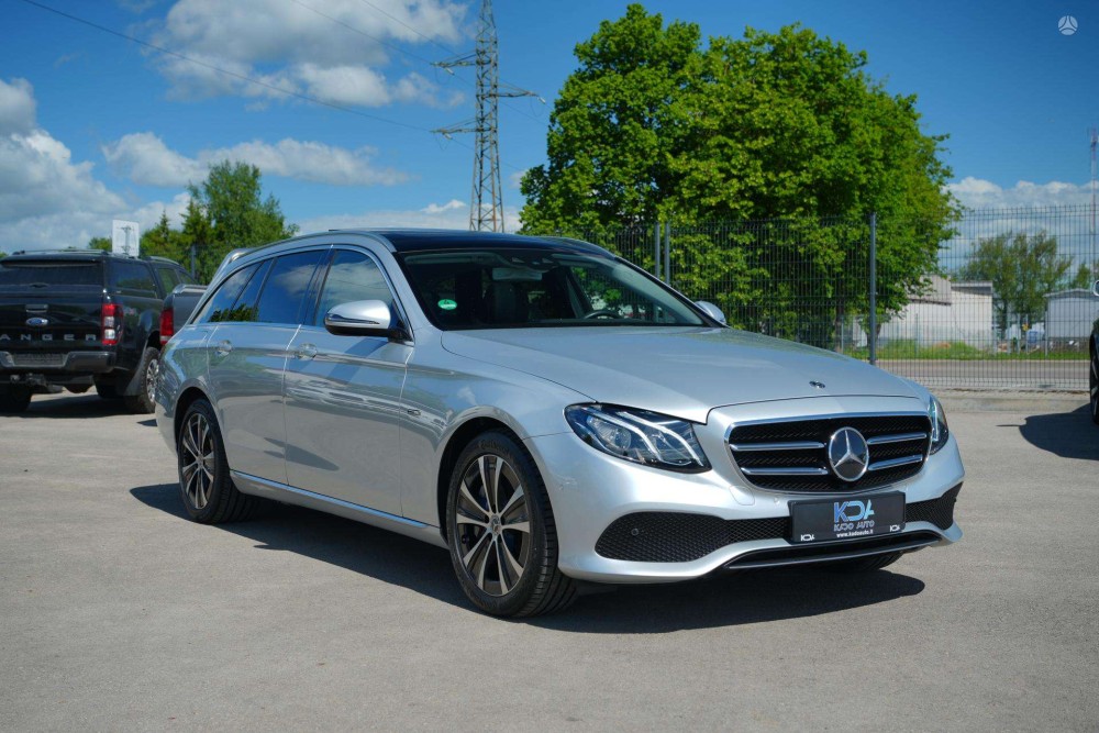 2019 Mercedes-Benz E300