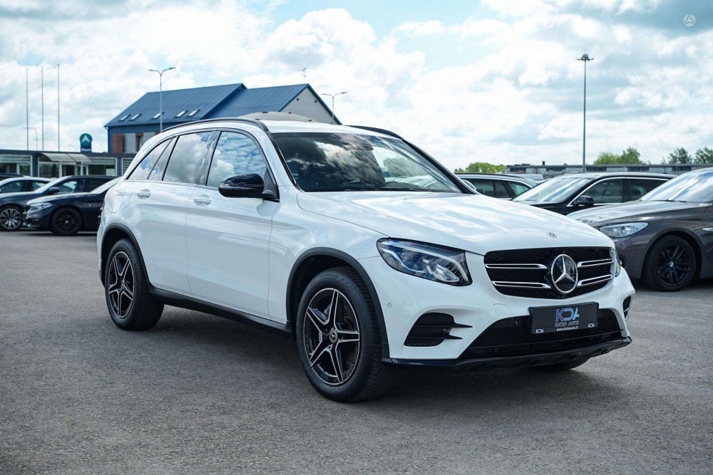 2017 Mercedes-Benz GLC250