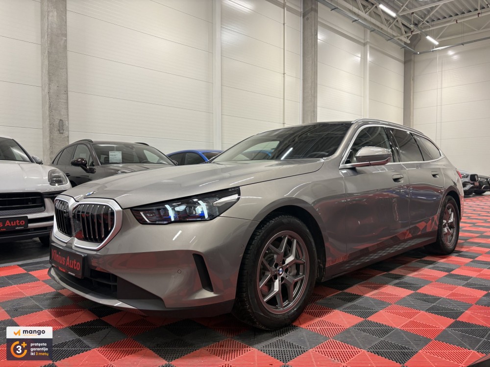 2025 BMW 540