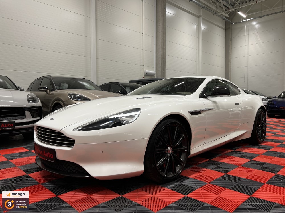 2015 Aston Martin DB9