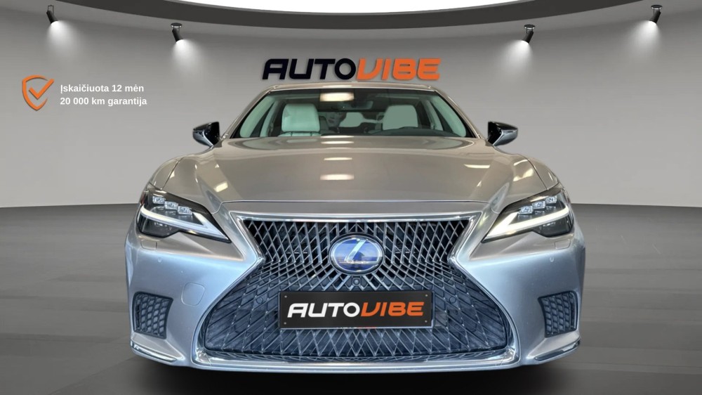 2021 Lexus LS 500 h
