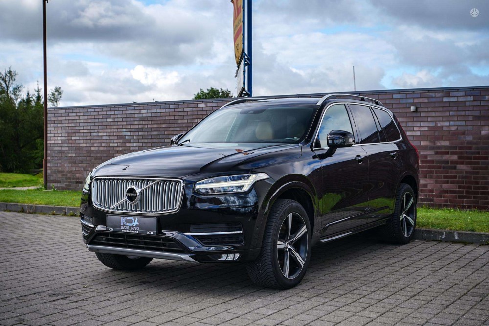 2016 Volvo XC90