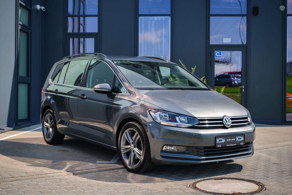 2017 Volkswagen Touran
