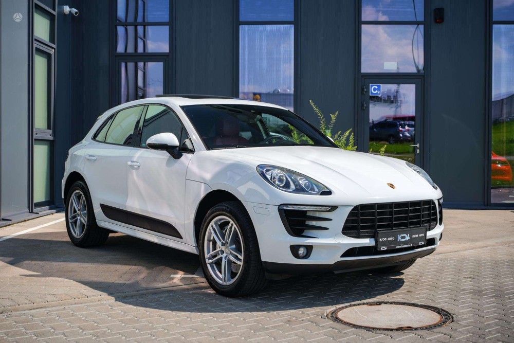 2015 Porsche Macan