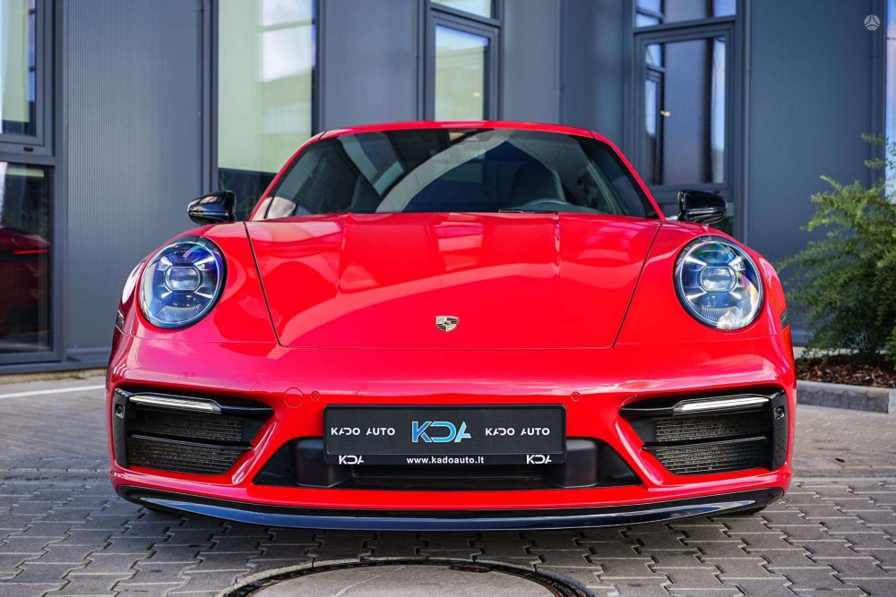 2020 Porsche 911