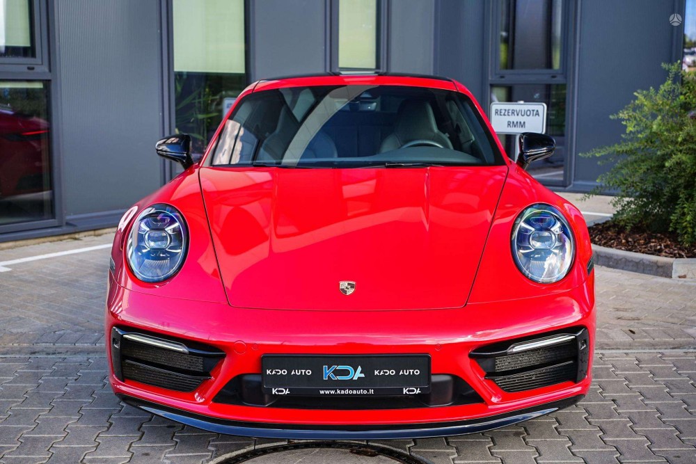 2020 Porsche 911