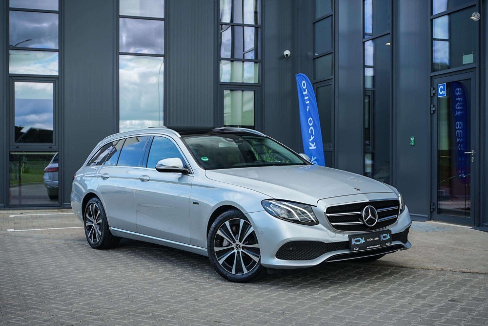 2019 Mercedes-Benz E300