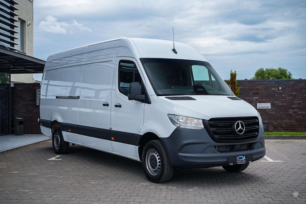 2025 Mercedes-Benz Sprinter