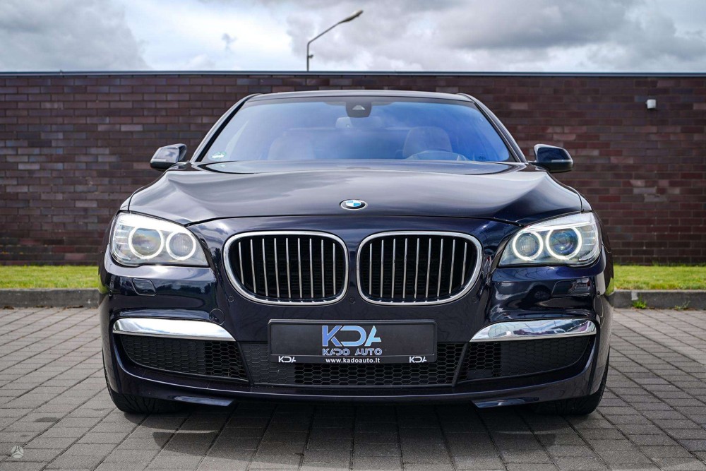 2014 BMW 730