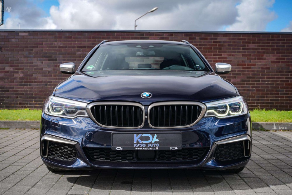 2018 BMW M550