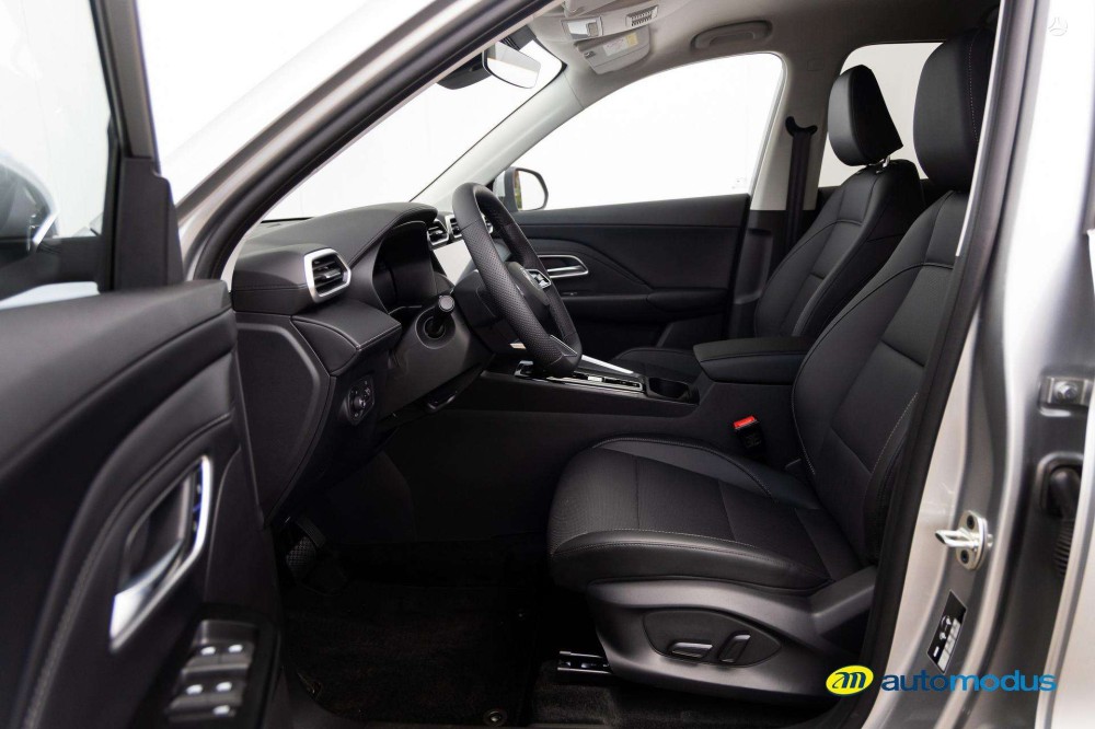 2025 MG ZS