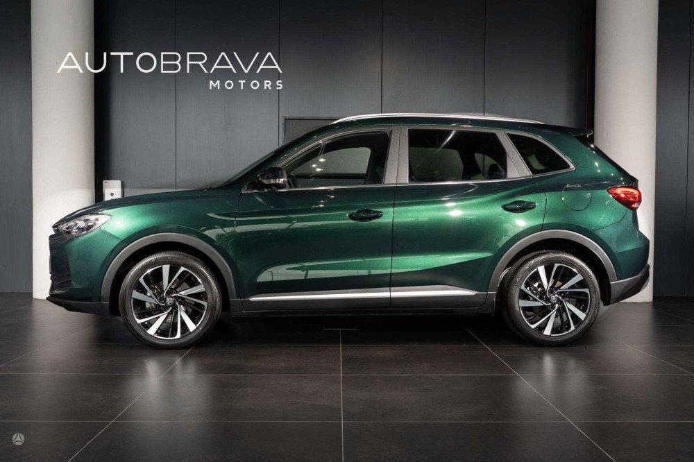 2026 MG ZS