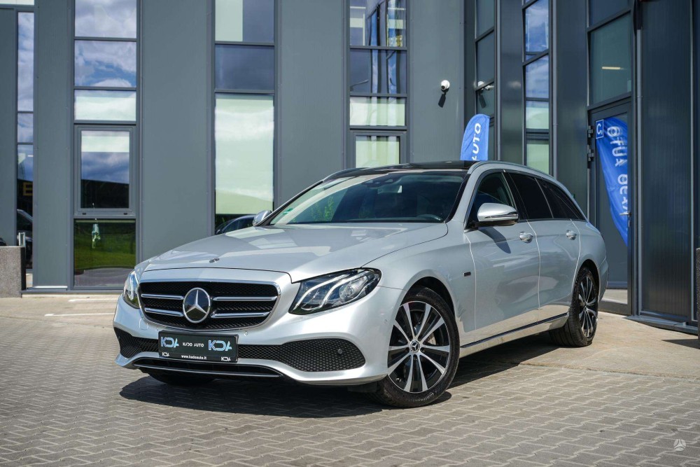 2019 Mercedes-Benz E300
