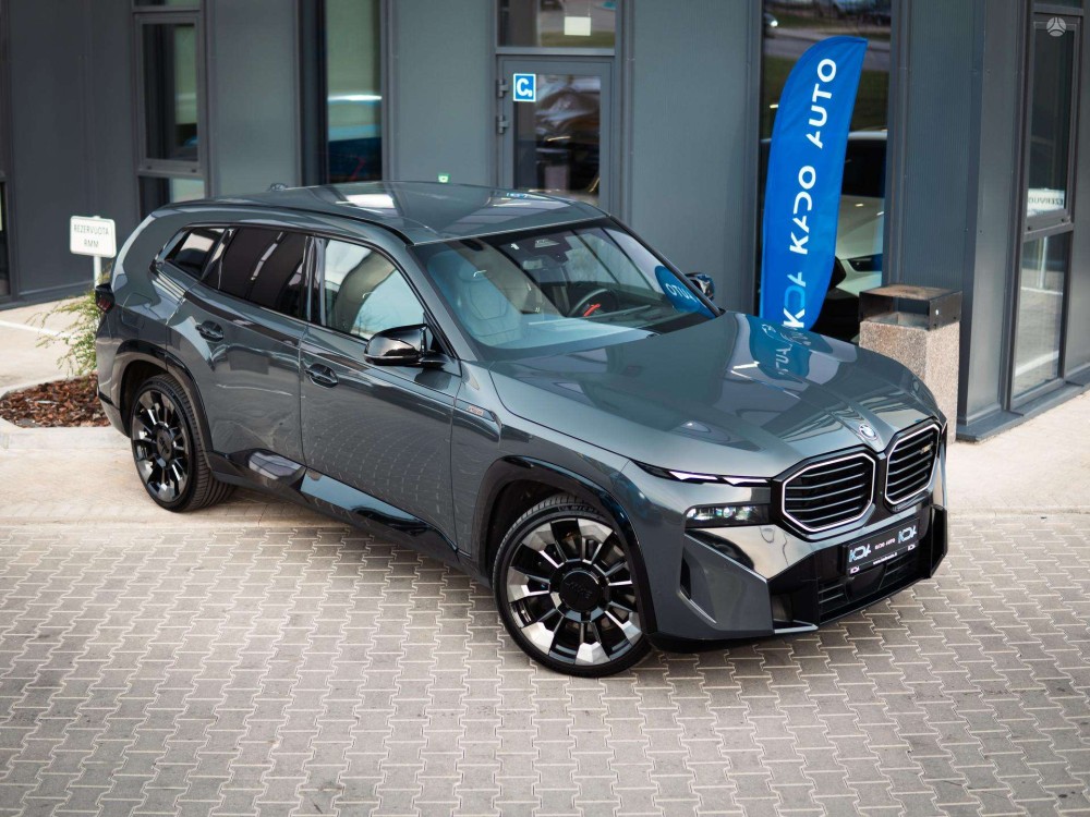 2024 BMW XM