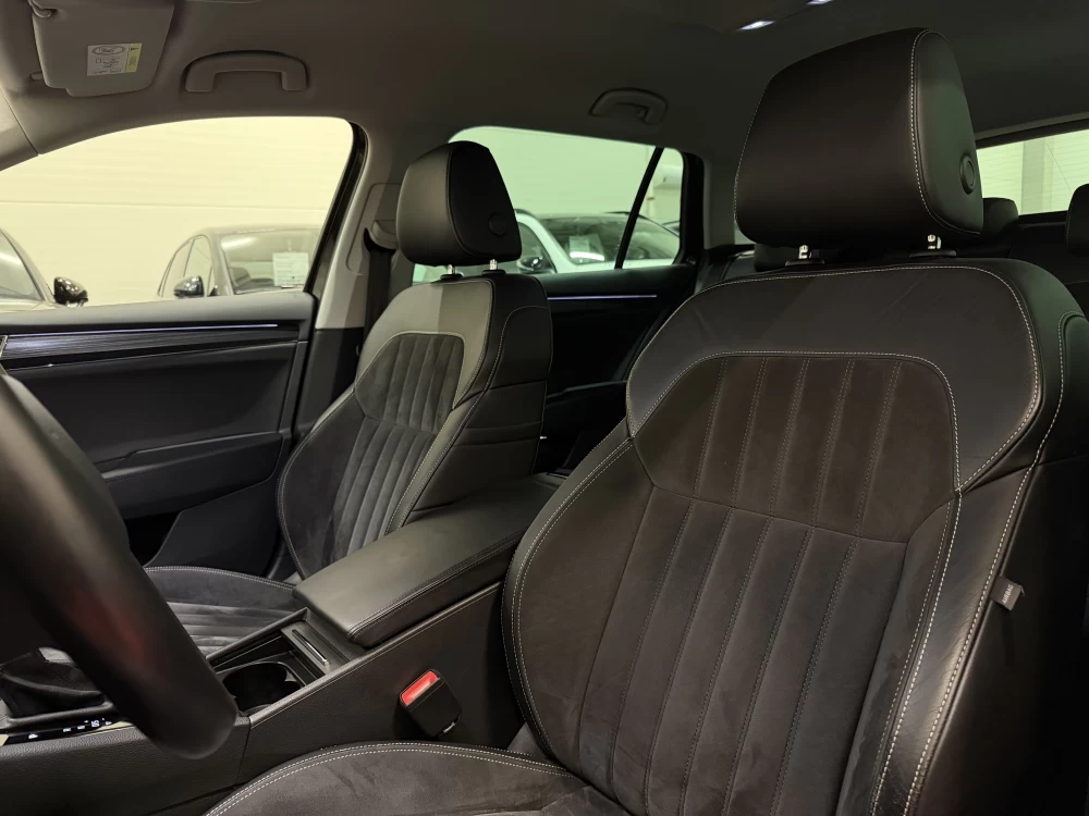 2020 Skoda Superb – nuotrauka 13