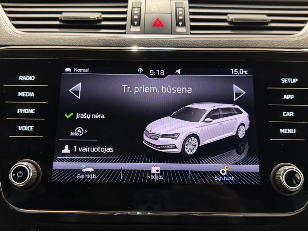 2020 Skoda Superb – nuotrauka 21