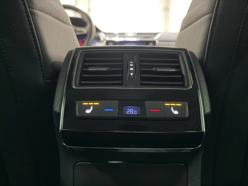 2020 Skoda Superb – nuotrauka 29