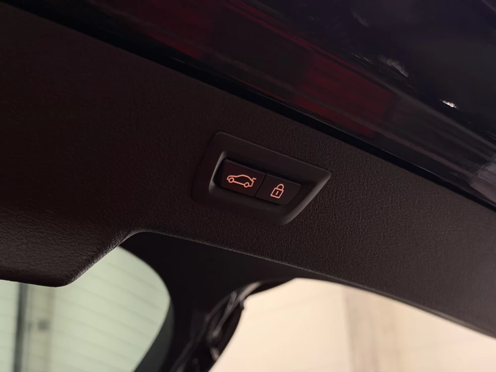 2016 BMW X6 – nuotrauka 35
